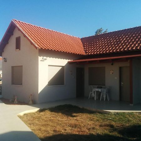 נוריות בגלבוע 1 Villa Nurit Exterior photo